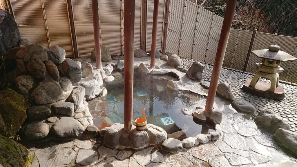 onsen japonais